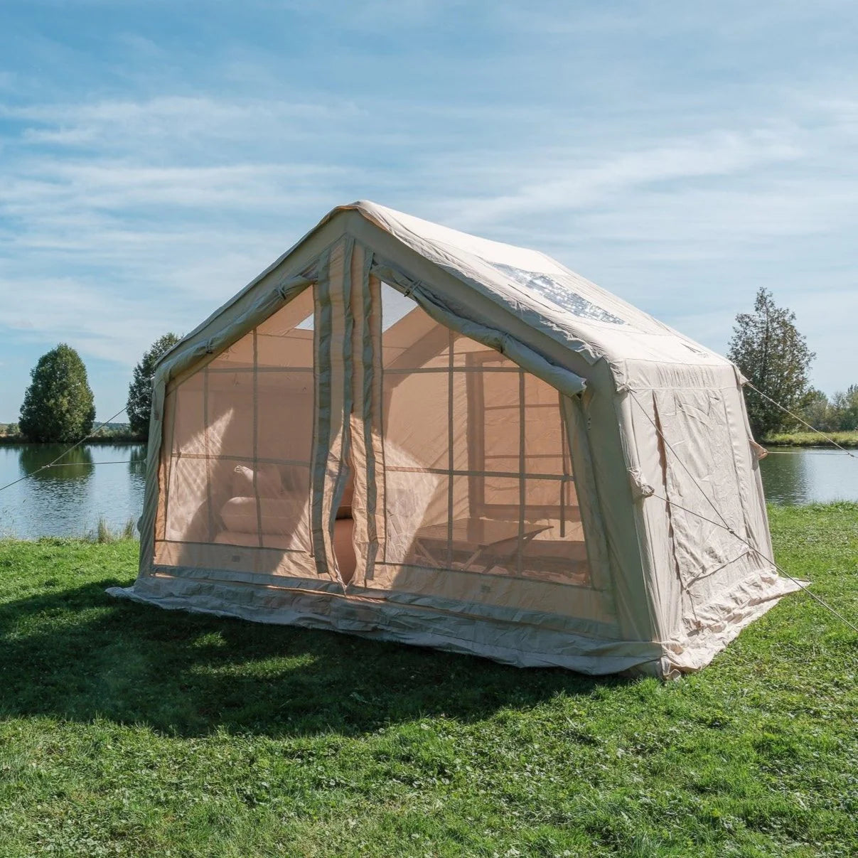 Inflatable Tent - Nest 8.0 (for 2 to 4 Persons)