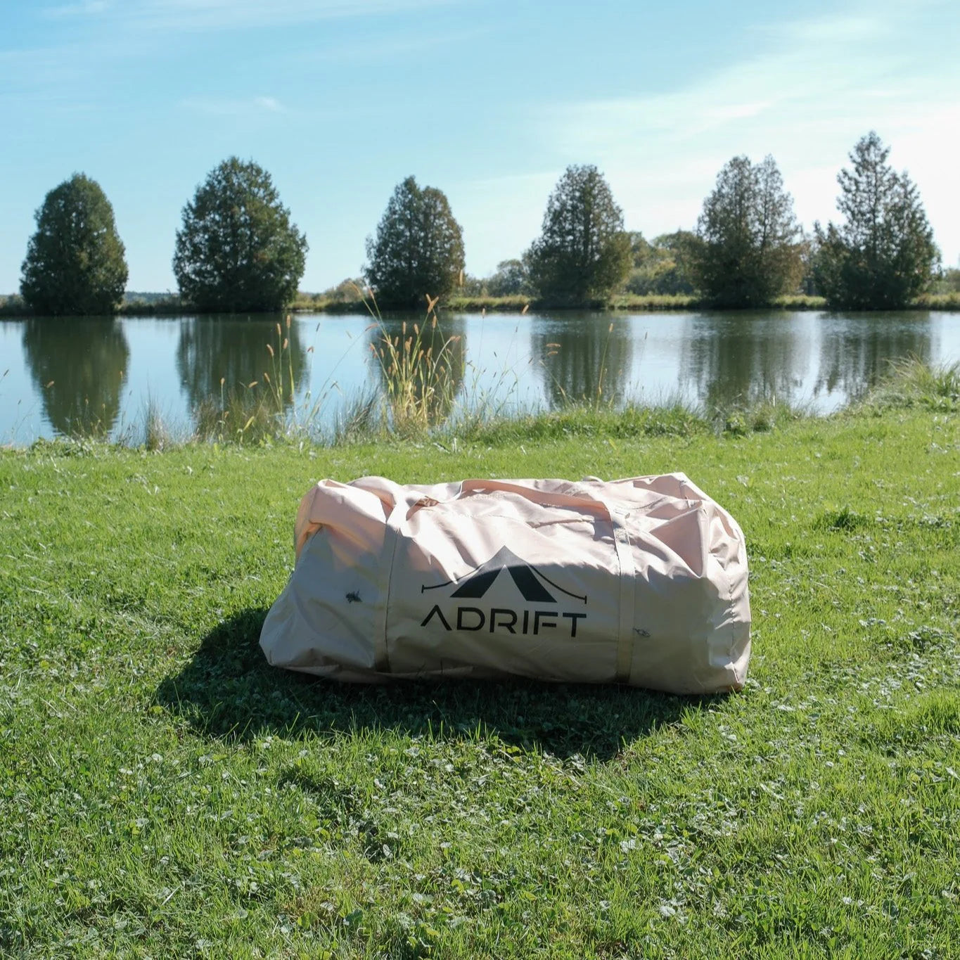 Inflatable Tent - Nest 8.0 (for 2 to 4 Persons)