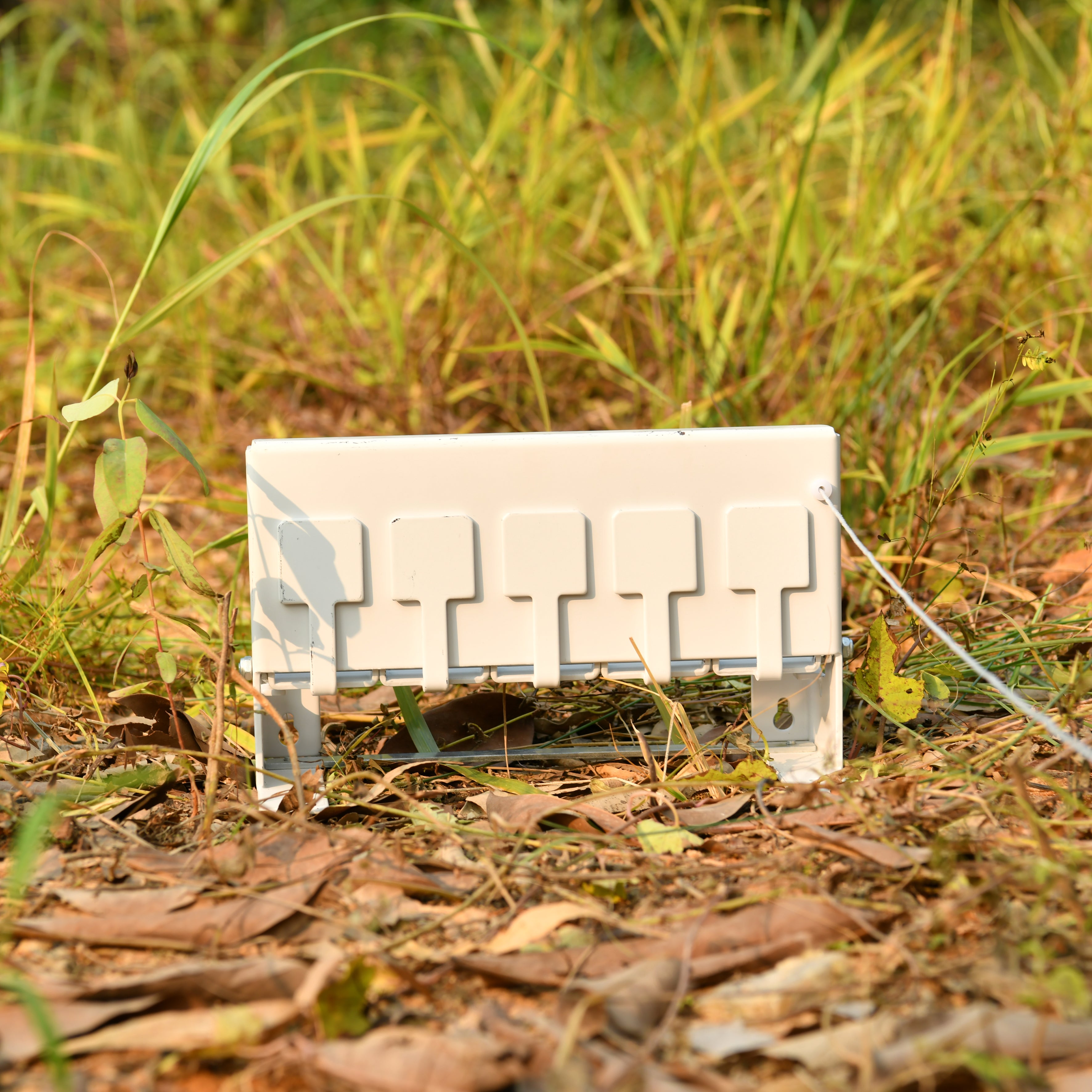 Airgun Knockdown Resetting Target With Pellet Catcher (Pro-Tactical)